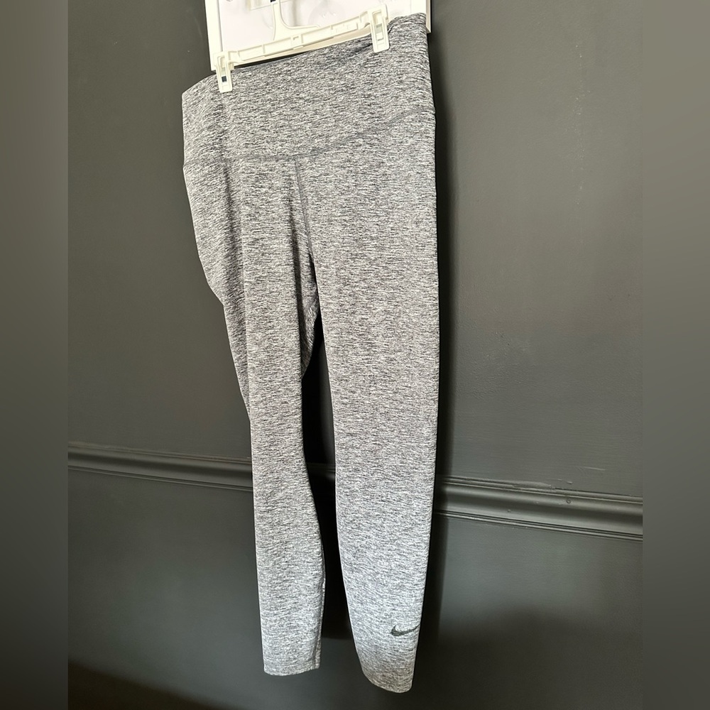 Nike compression leggings high waisted XL